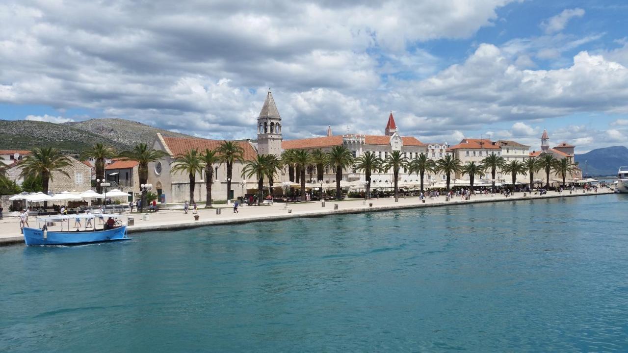 Bayview Appartement Trogir Buitenkant foto